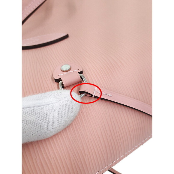 Louis Vuitton Epi Neverfull Tote Bag - Picture 5 of 9